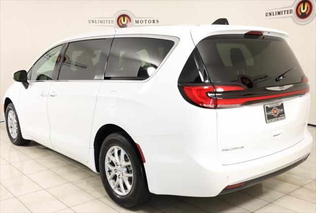 used 2023 Chrysler Pacifica car, priced at $25,500
