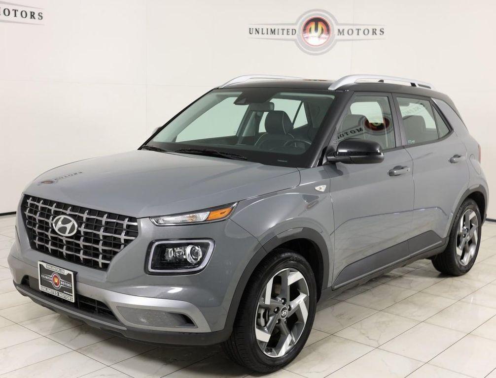 used 2022 Hyundai Venue car, priced at $17,995