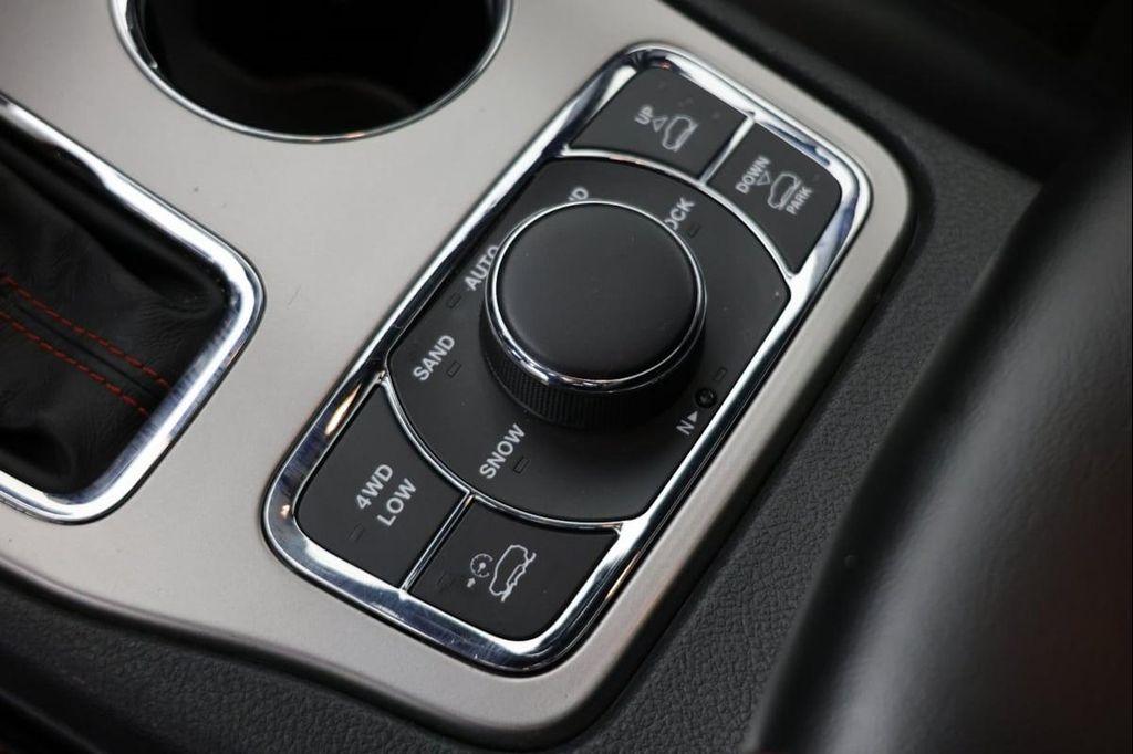 used 2021 Jeep Grand Cherokee car, priced at $26,995