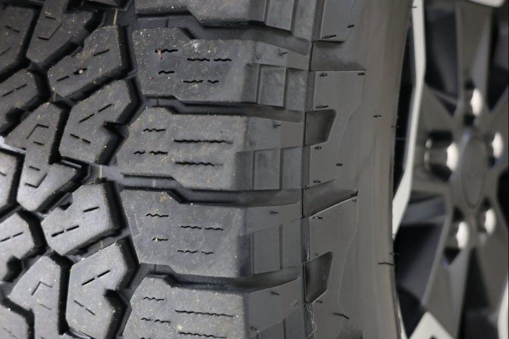 used 2021 Jeep Gladiator car, priced at $33,900