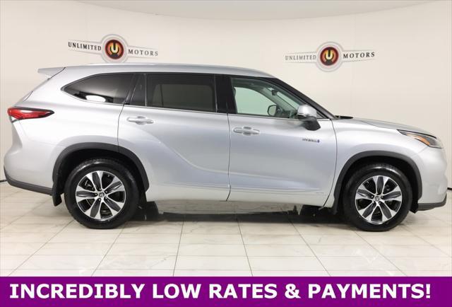 used 2021 Toyota Highlander Hybrid car, priced at $32,995