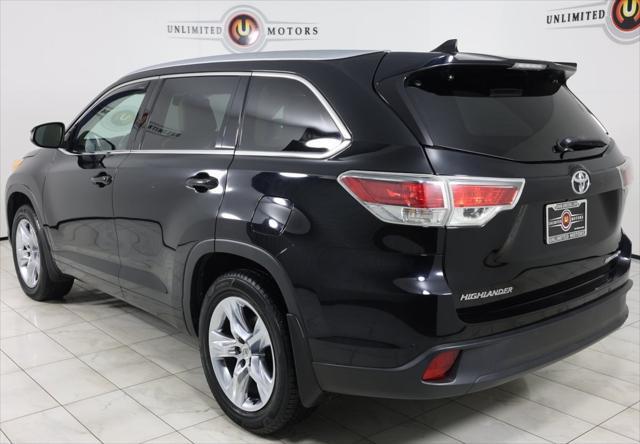 used 2015 Toyota Highlander car, priced at $16,500