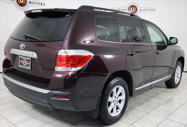 used 2012 Toyota Highlander car, priced at $14,995