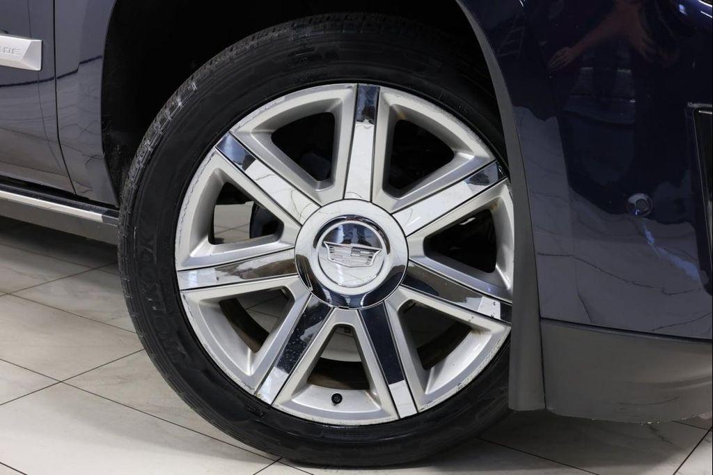 used 2018 Cadillac Escalade ESV car, priced at $29,995