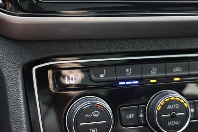 used 2020 Volkswagen Atlas Cross Sport car, priced at $25,995