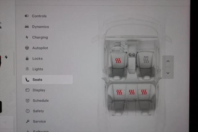 used 2022 Tesla Model 3 car, priced at $25,995