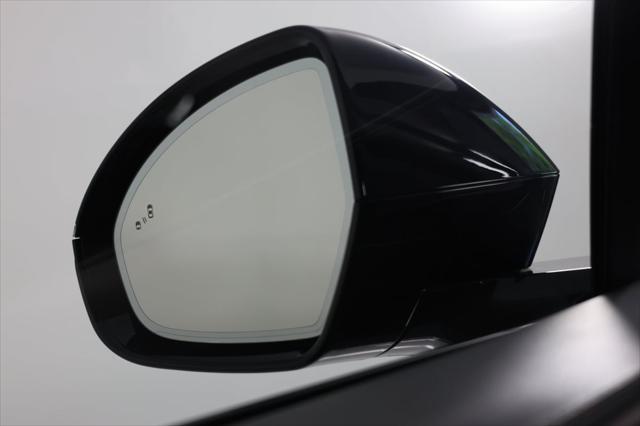 used 2024 Lincoln Nautilus car, priced at $53,995