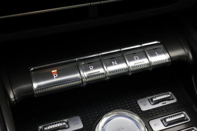 used 2024 Lincoln Nautilus car, priced at $53,995