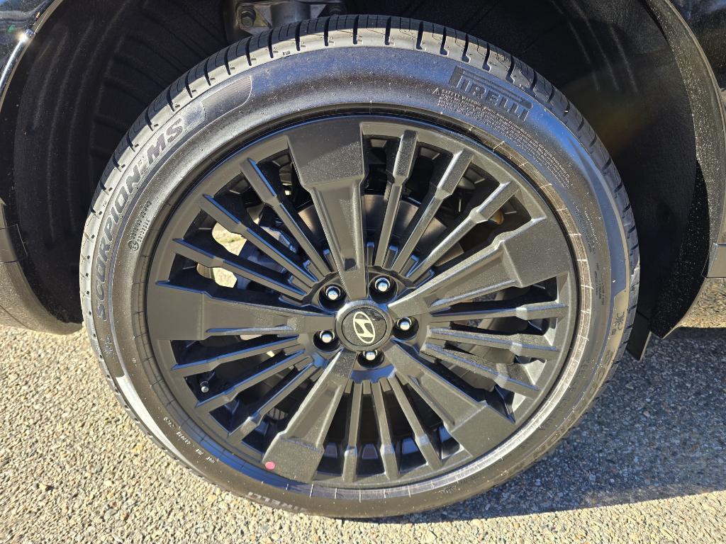 new 2026 Hyundai SANTA FE HEV car, priced at $52,670