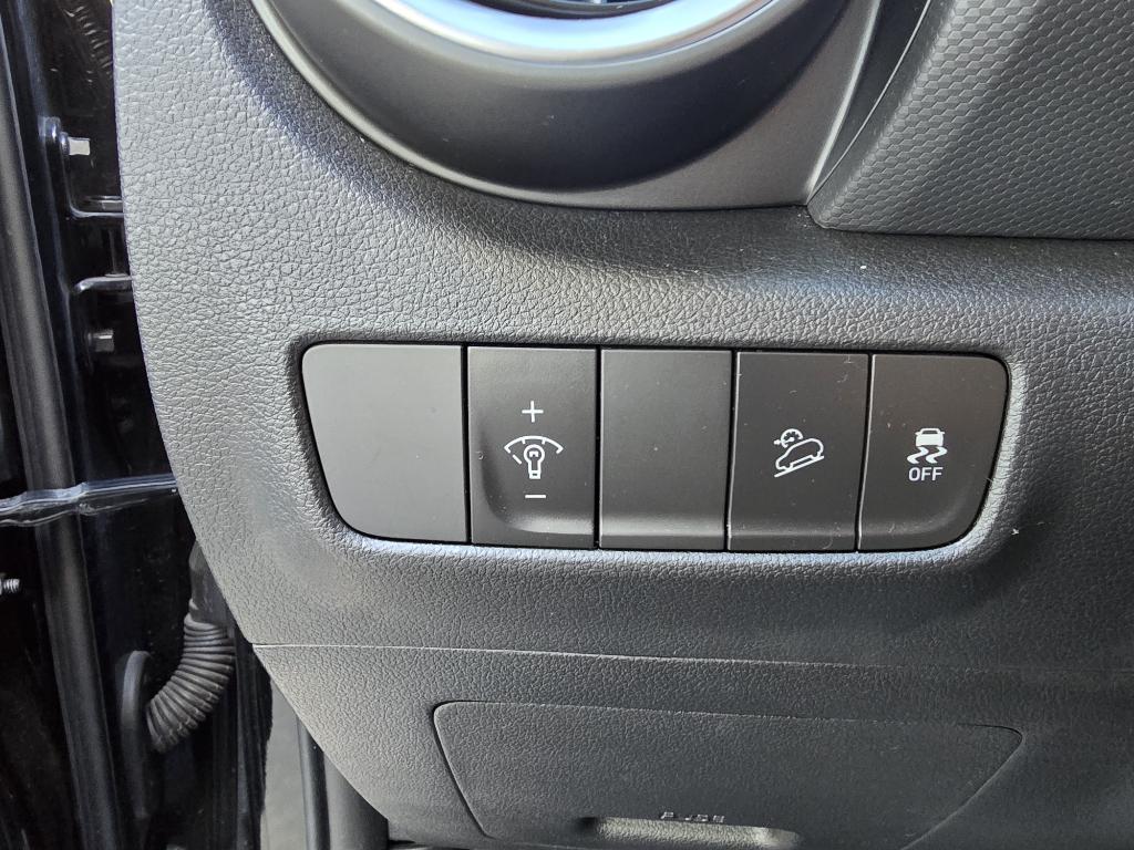 used 2022 Hyundai Kona car, priced at $21,897