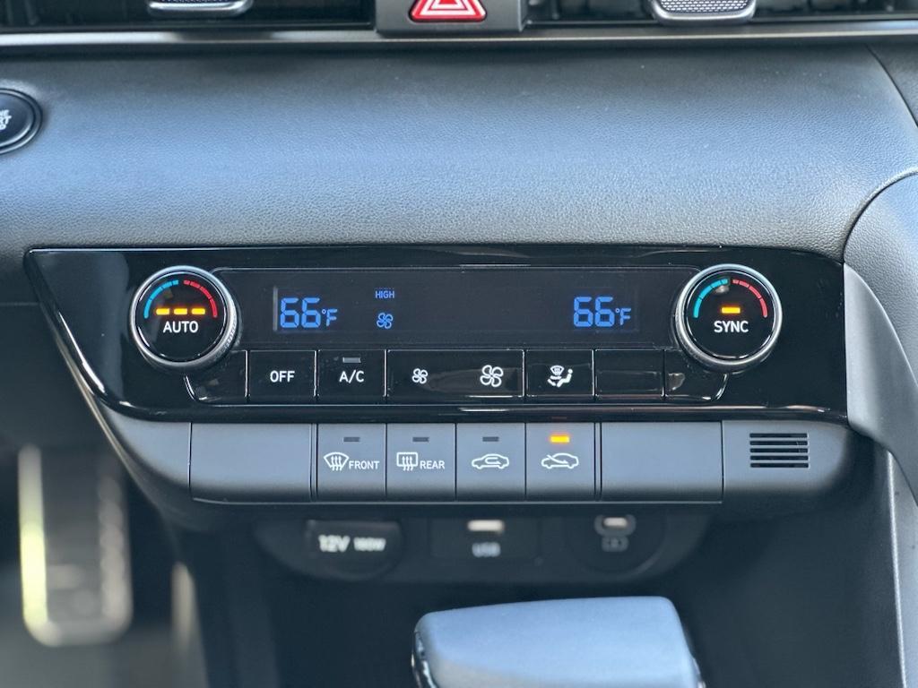 new 2025 Hyundai Elantra car, priced at $22,833