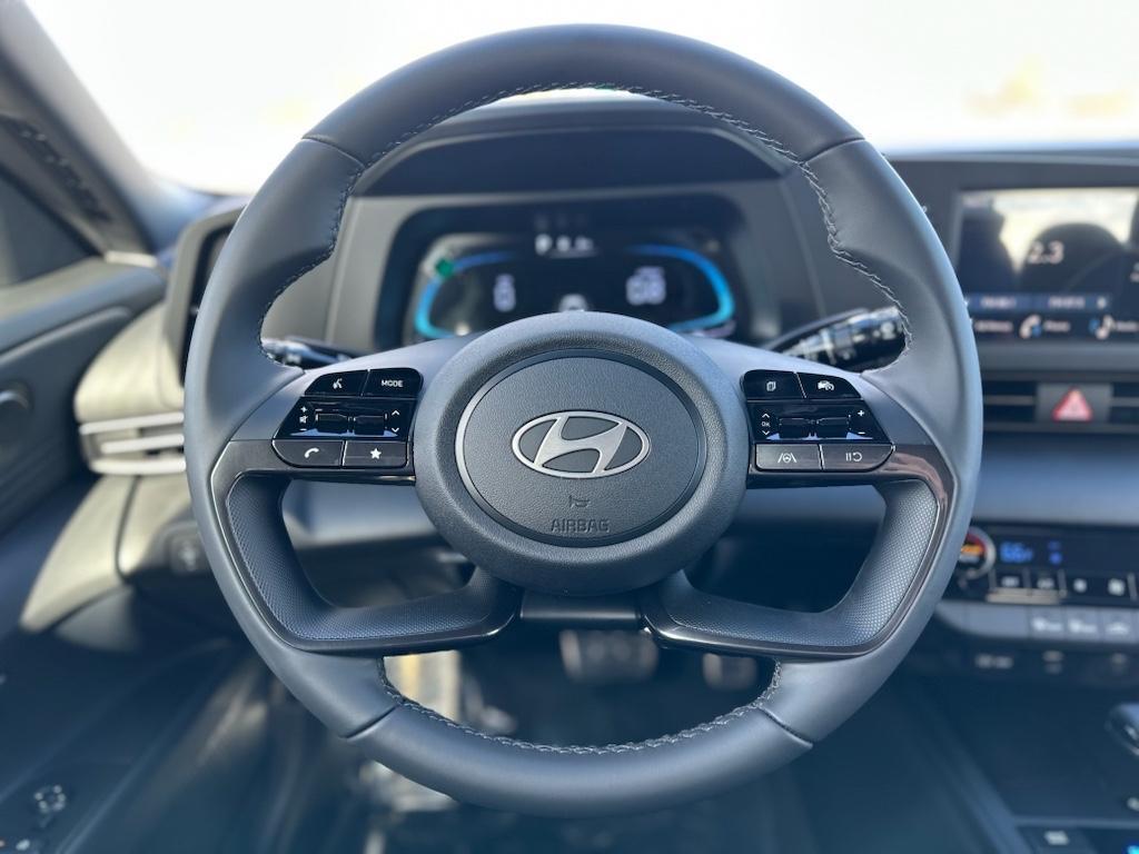new 2025 Hyundai Elantra car, priced at $22,833