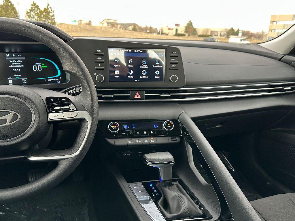 new 2025 Hyundai ELANTRA HEV car, priced at $25,703