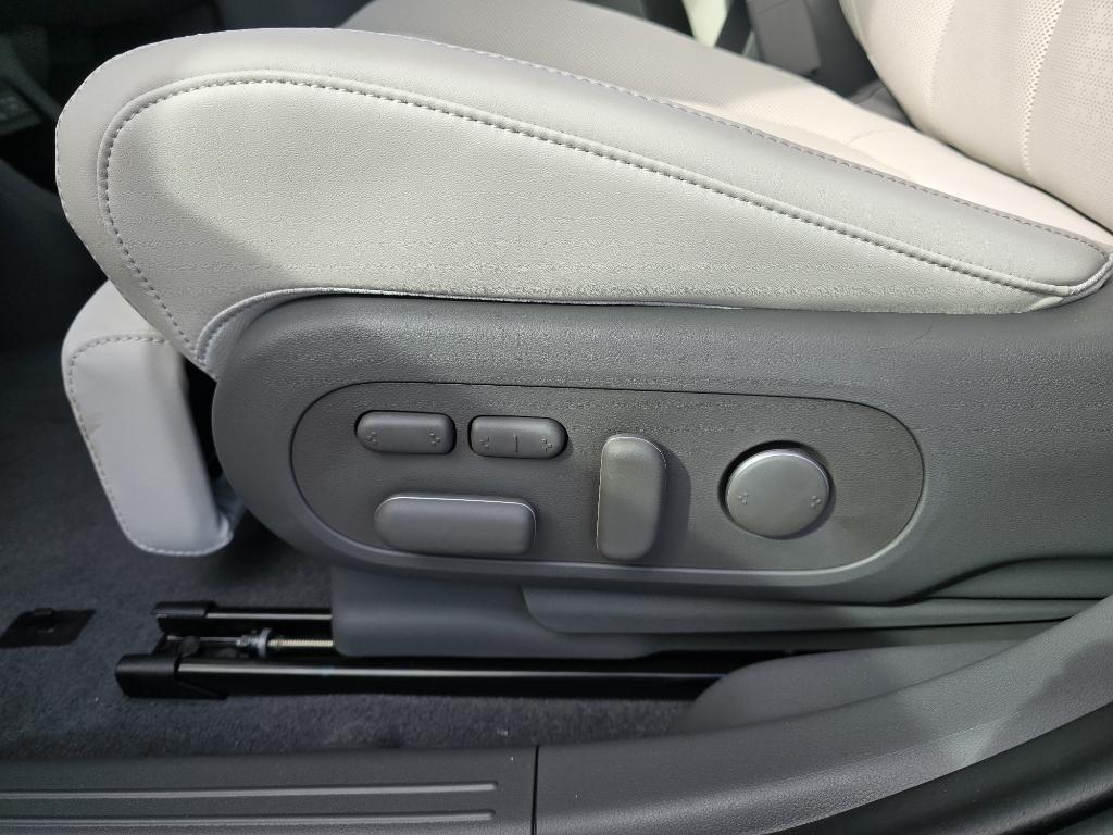 new 2025 Hyundai IONIQ 5 car, priced at $52,900