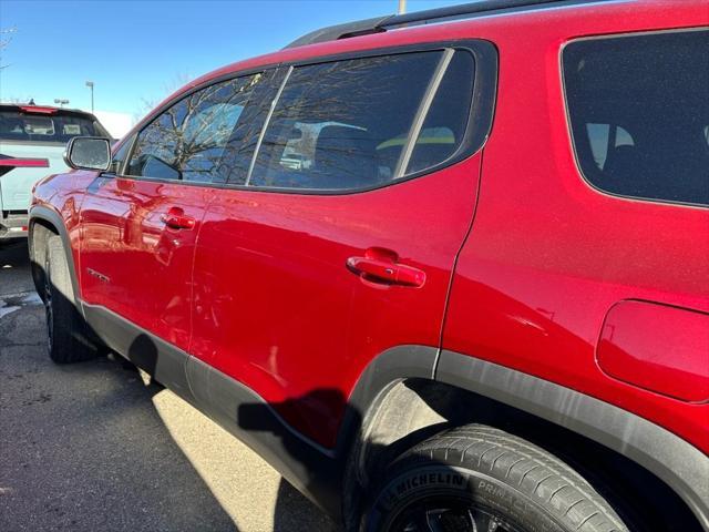 used 2022 GMC Acadia car, priced at $26,615