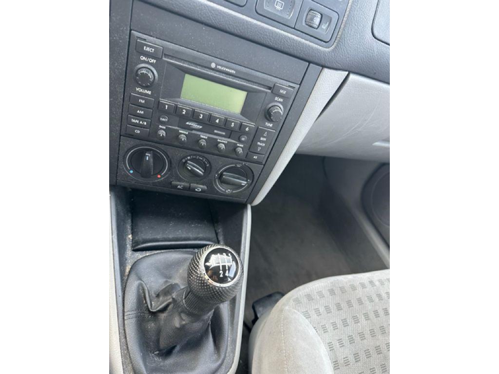 used 2004 Volkswagen Jetta car, priced at $3,677