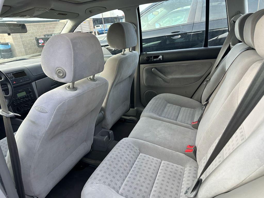 used 2004 Volkswagen Jetta car, priced at $3,677