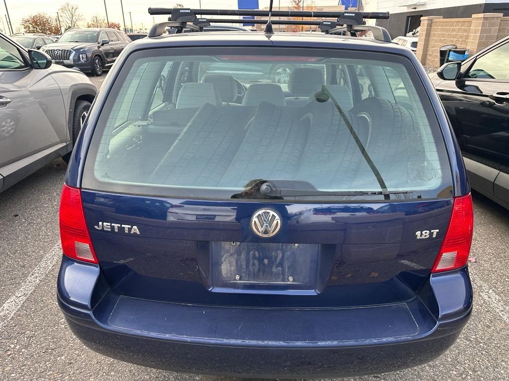 used 2004 Volkswagen Jetta car, priced at $3,677