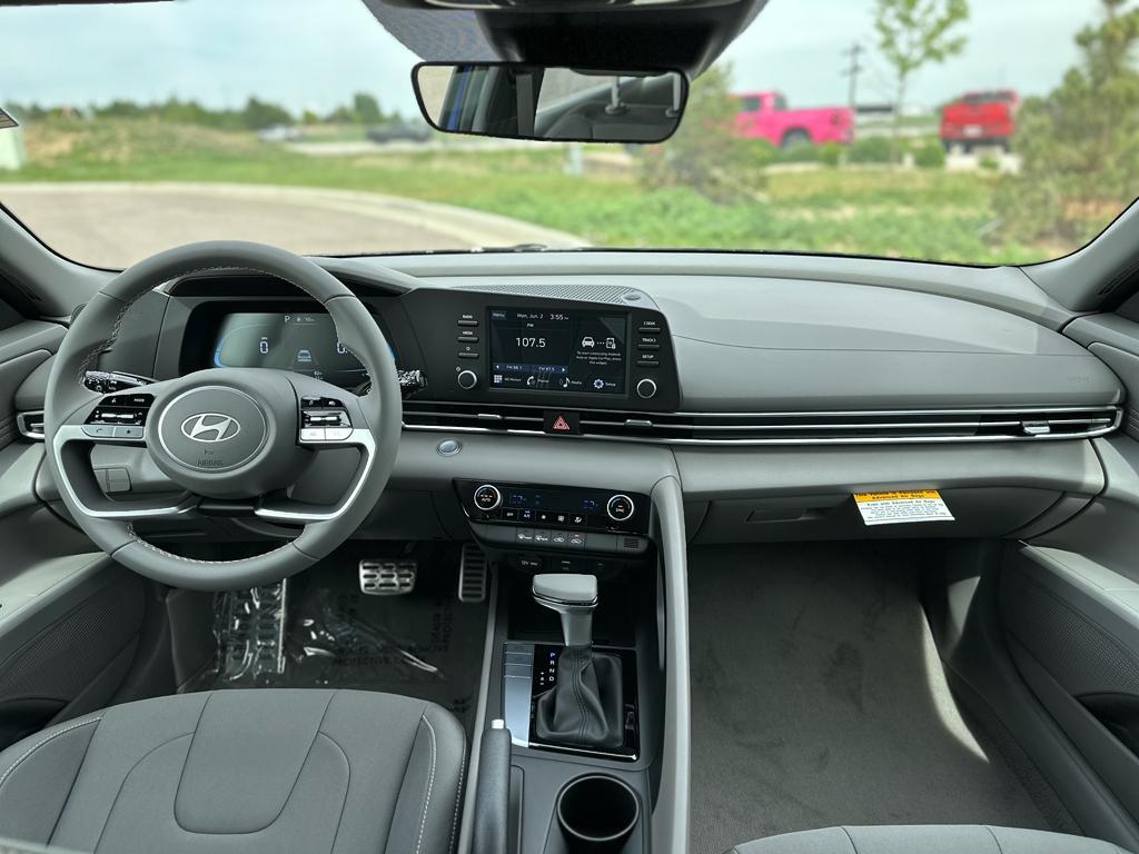 new 2025 Hyundai Elantra car, priced at $23,184