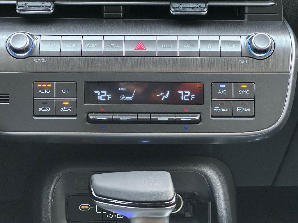 new 2025 Hyundai Kona car, priced at $27,277
