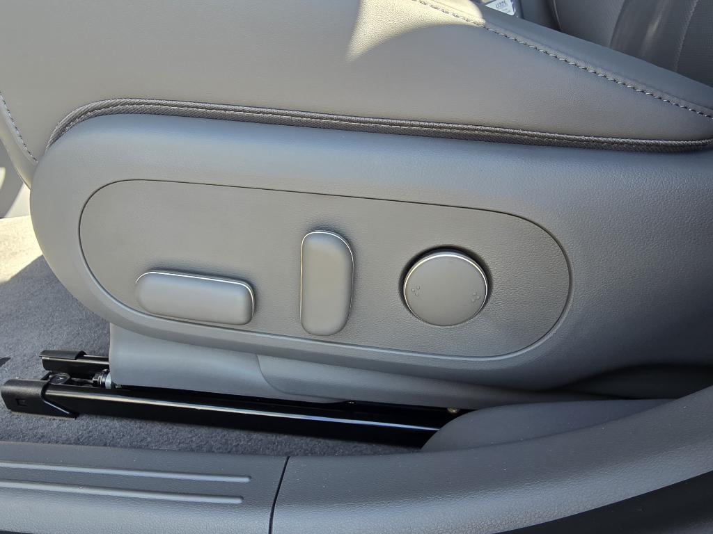 new 2025 Hyundai IONIQ 5 car, priced at $48,425