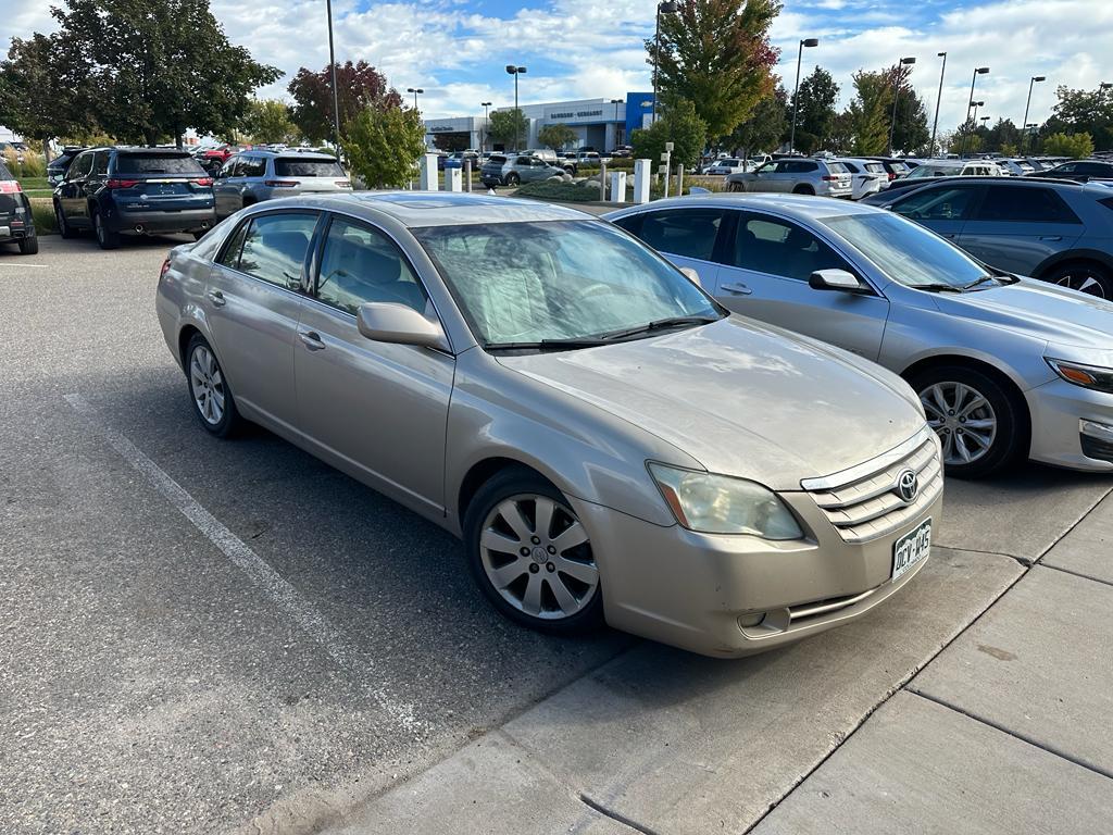 used 2006 Toyota Avalon car, priced at $3,994