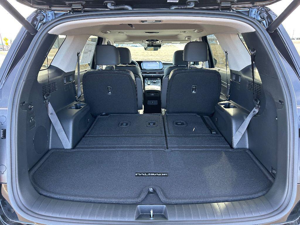 new 2025 Hyundai Palisade car, priced at $43,230