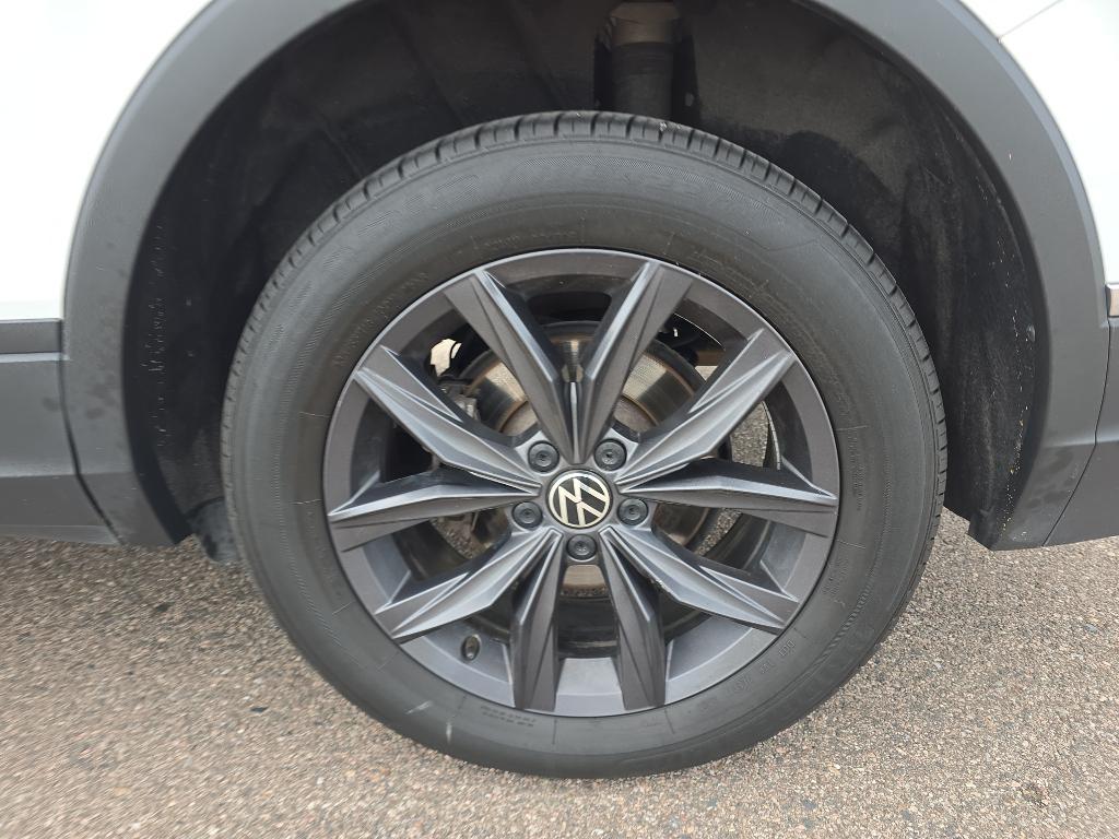 used 2024 Volkswagen Tiguan car, priced at $23,059