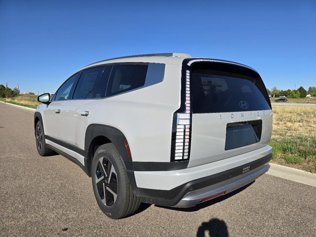 new 2026 Hyundai IONIQ 9 car, priced at $61,900