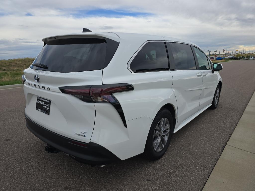 used 2024 Toyota Sienna car, priced at $40,286