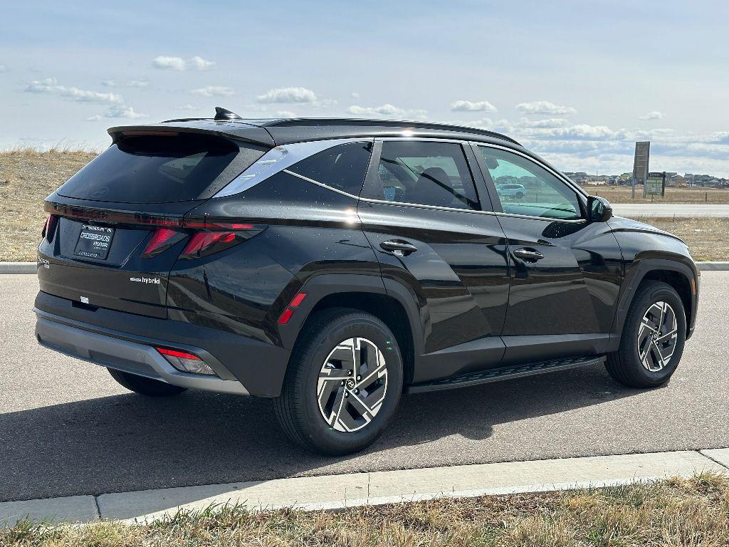 new 2025 Hyundai TUCSON Hybrid car, priced at $40,347
