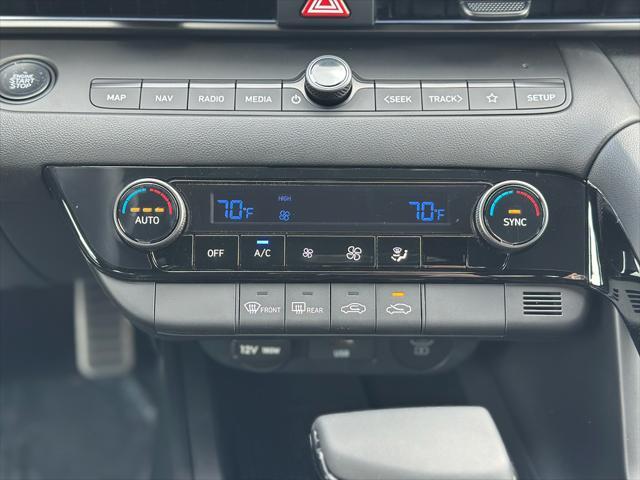 new 2025 Hyundai Elantra car, priced at $29,185