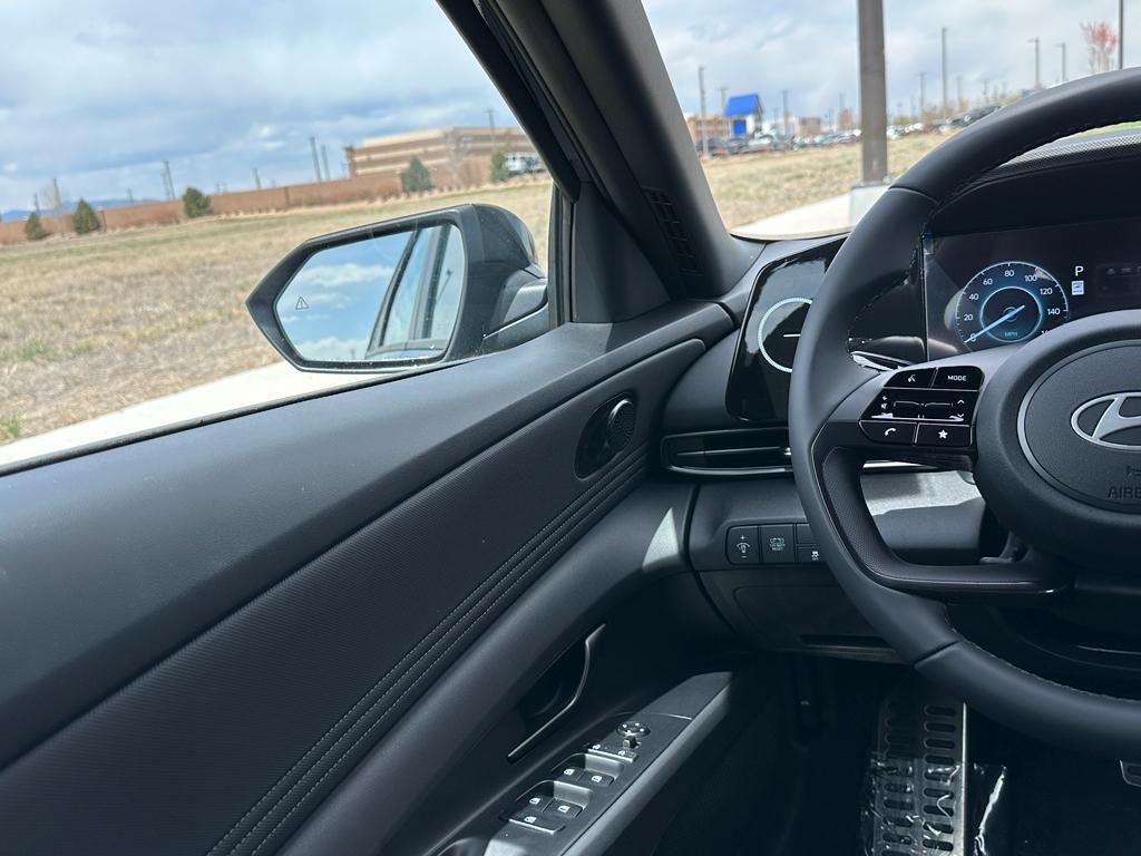new 2025 Hyundai ELANTRA HEV car, priced at $27,583