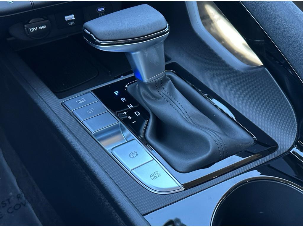 new 2025 Hyundai Elantra car, priced at $24,807