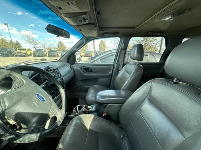 used 2002 Ford Escape car, priced at $3,298