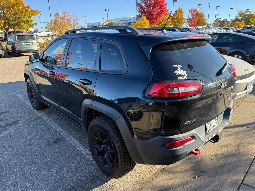 used 2015 Jeep Cherokee car, priced at $7,998