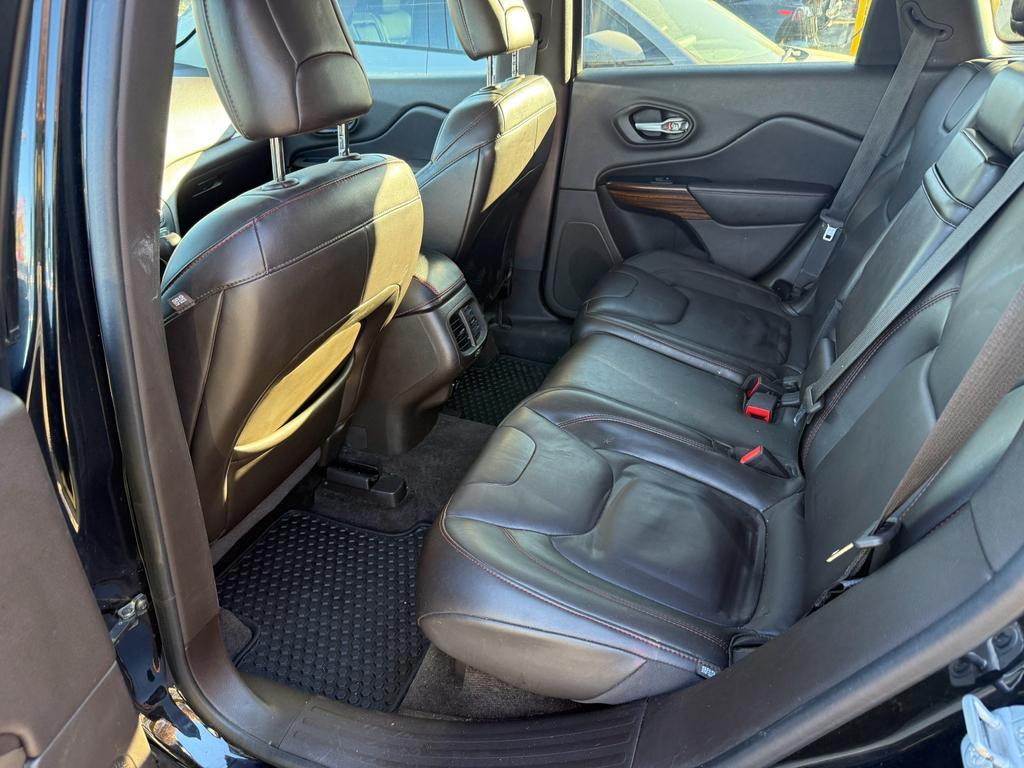 used 2015 Jeep Cherokee car, priced at $7,998