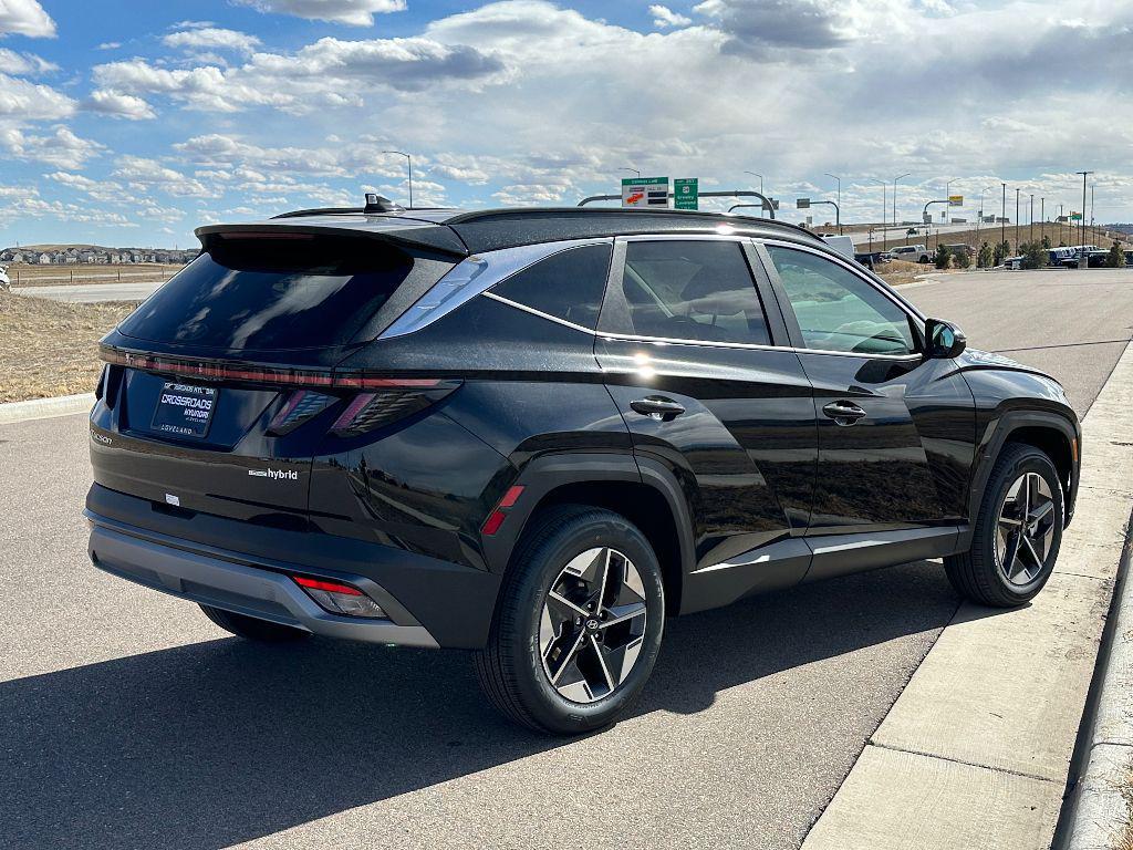 new 2025 Hyundai TUCSON Hybrid car, priced at $37,611