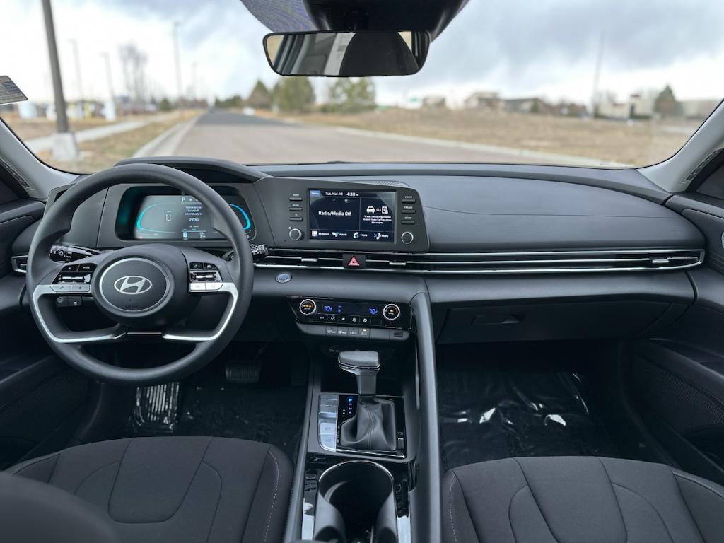 new 2025 Hyundai ELANTRA HEV car, priced at $25,438