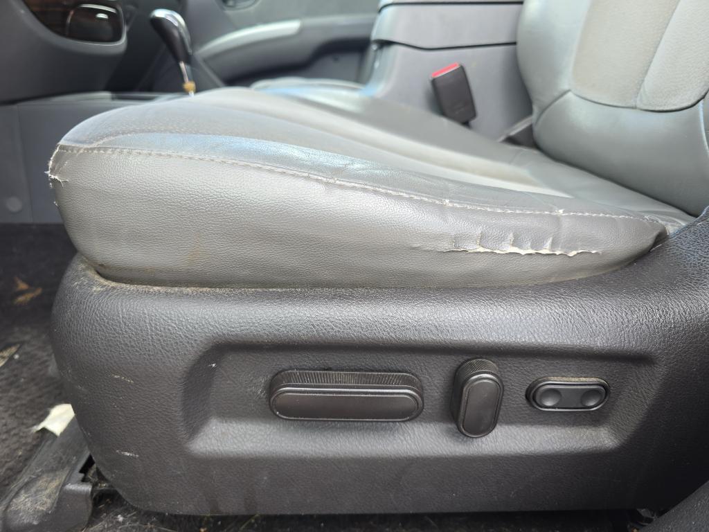 used 2012 Hyundai Santa Fe car, priced at $4,998