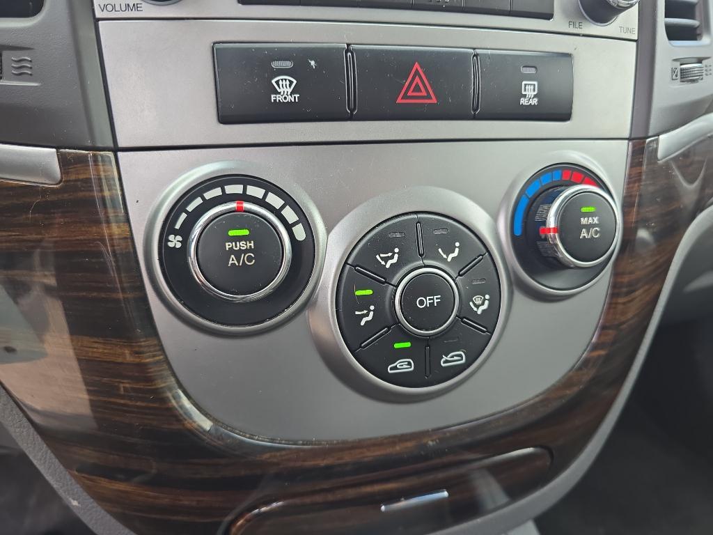 used 2012 Hyundai Santa Fe car, priced at $4,998