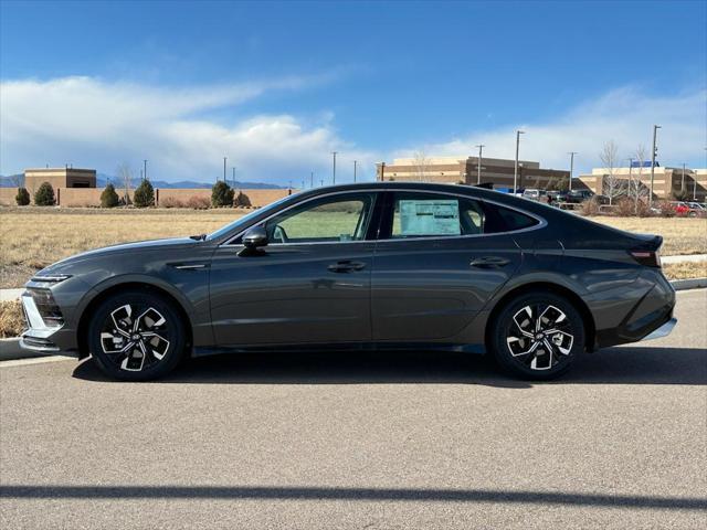 new 2024 Hyundai Sonata car, priced at $27,682