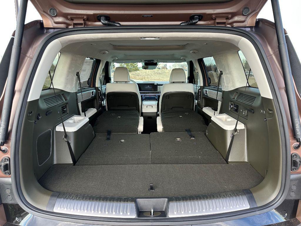 new 2025 Hyundai Santa Fe car, priced at $47,446
