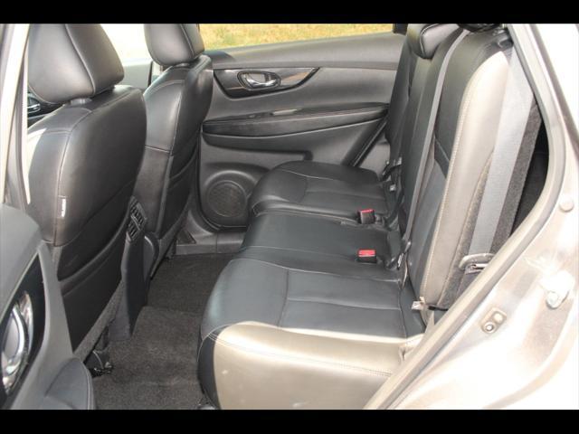 used 2018 Nissan Rogue car, priced at $15,764
