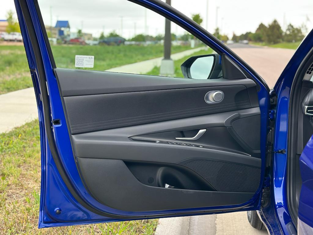 new 2025 Hyundai ELANTRA HEV car, priced at $25,448