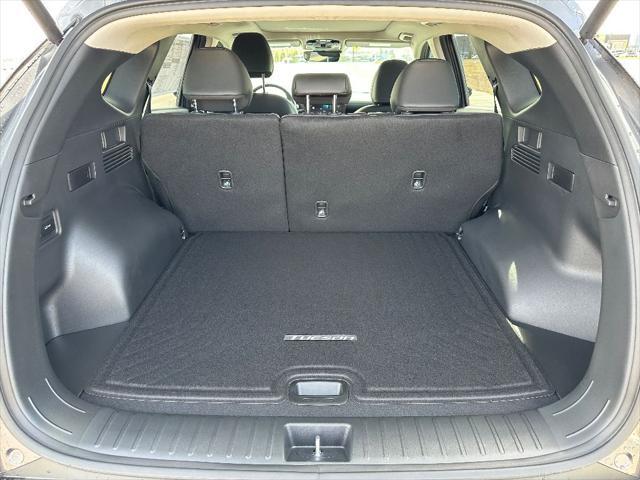 new 2025 Hyundai TUCSON Hybrid car, priced at $37,761