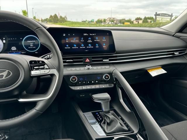 new 2025 Hyundai Elantra car, priced at $27,085