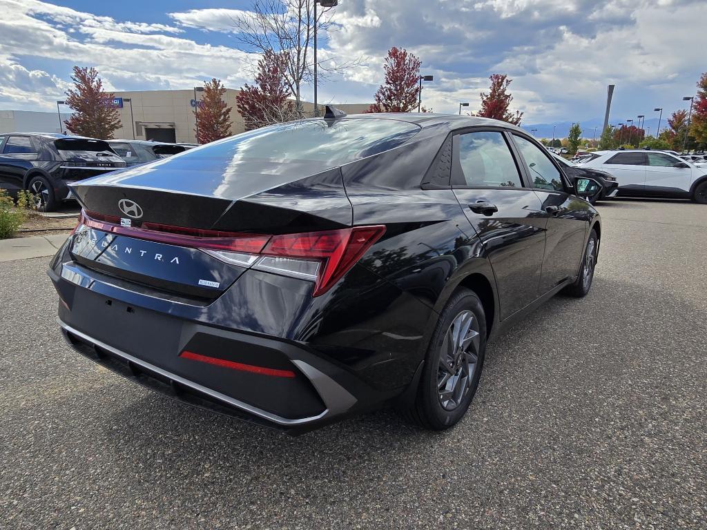 new 2025 Hyundai ELANTRA HEV car, priced at $25,538
