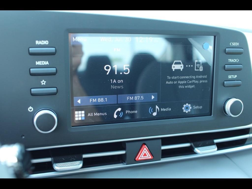 new 2025 Hyundai Elantra car, priced at $23,244