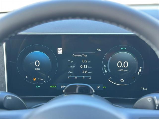 new 2025 Hyundai TUCSON Hybrid car, priced at $36,870